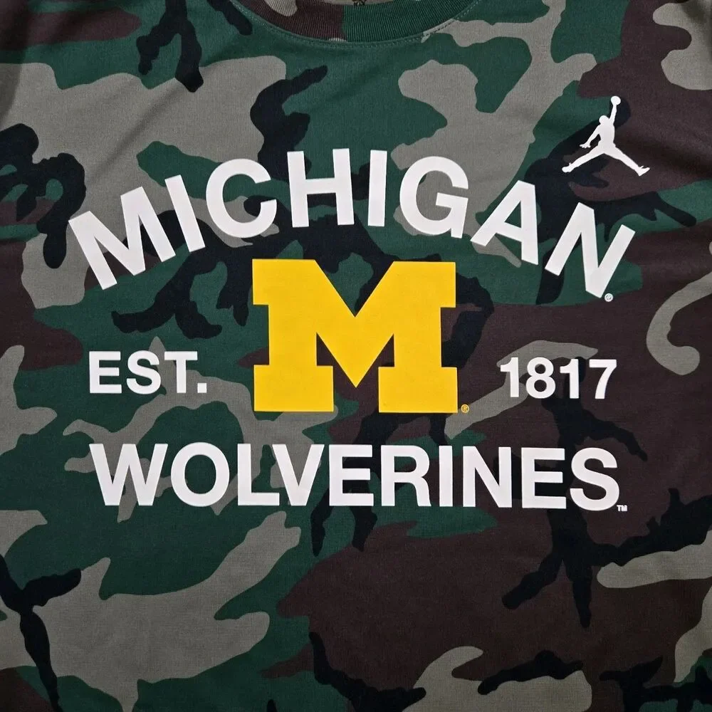 Jordan DriFit Michigan Wolverines Military Appreciation Camo Long Sleeve XL Mens